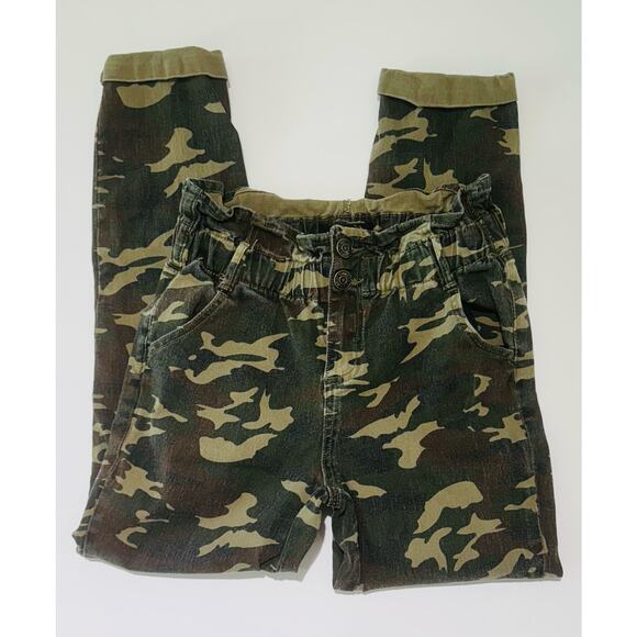 ALMOST FAMOUS Women's Green Camouflage Stretch Waist Straight Leg Pants Sz S - Picture 1 of 8